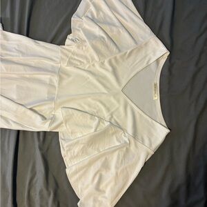 Elegant White Maxi Dress with Flutter Sleeves